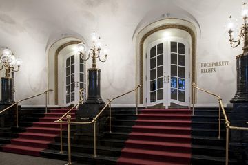 Berlin PR & Marketing Event Veranstaltungsraum Freuen Sie sich auf ein ganz besonderes Event in der einzigartigen Kulisse des Stage Theater des Wes image 10