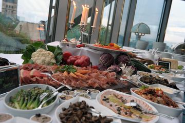 Köln PR & Marketing Event Hochzeitssaal/Ballsaal/Festsaal Maritim Hotel Köln / Restaurant Bellevue image 10