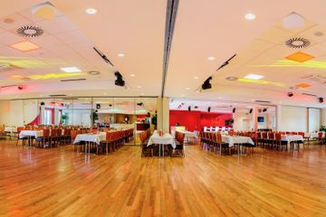 Rest der Welt PR & Marketing Event Veranstaltungsraum TanzCentrum Kressler image 10