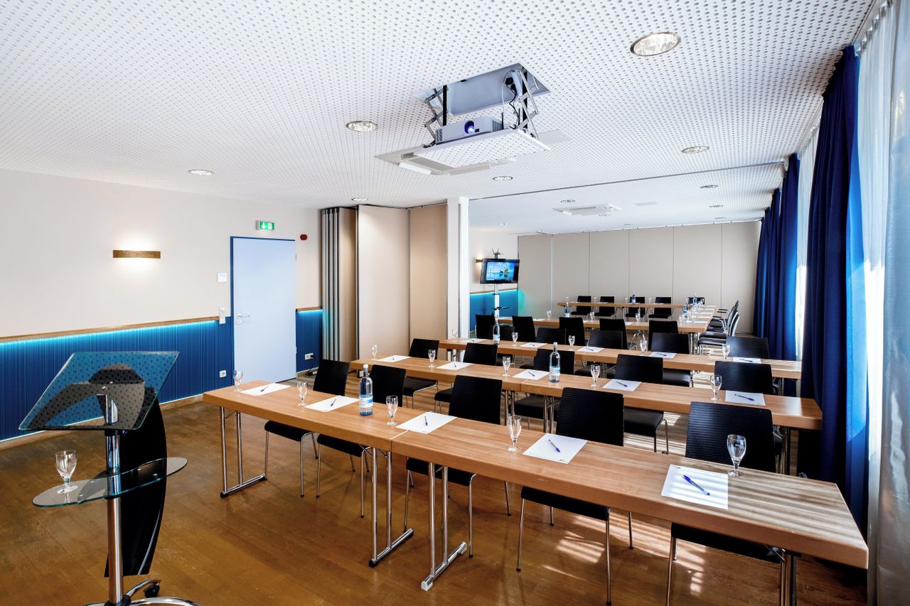 Berlin Film/Foto/Filmdreh Schiff/Eventschiff/Floß  image 23