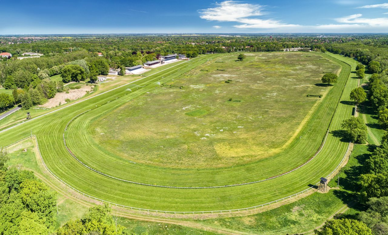 Wandlitz PR & Marketing Event Erlebnislocation/Sportstätte Rennbahn Hoppegarten image 10