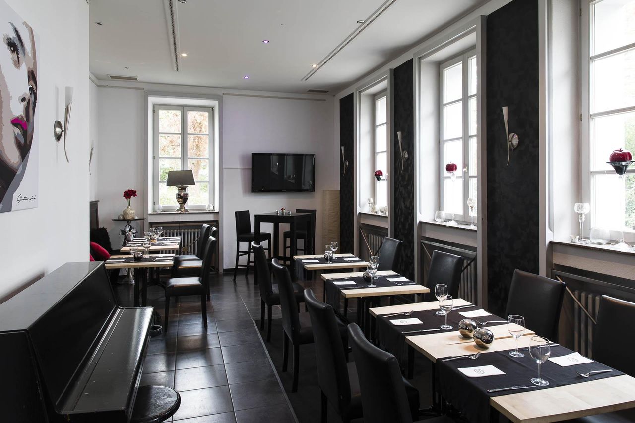 Eschweiler bei Aachen Geburtstag Hochzeitssaal/Ballsaal/Festsaal Altes Rathaus image 10