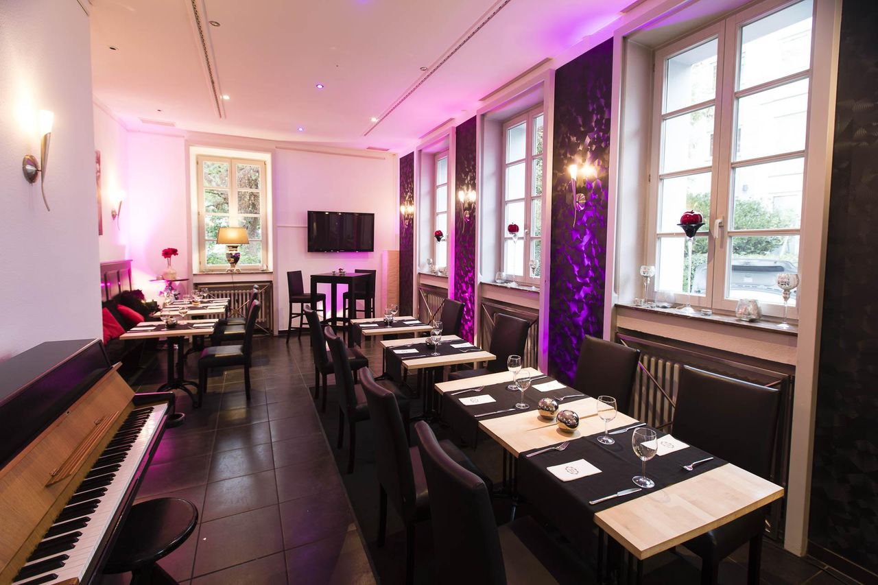 Eschweiler bei Aachen Geburtstag Hochzeitssaal/Ballsaal/Festsaal Altes Rathaus image 10