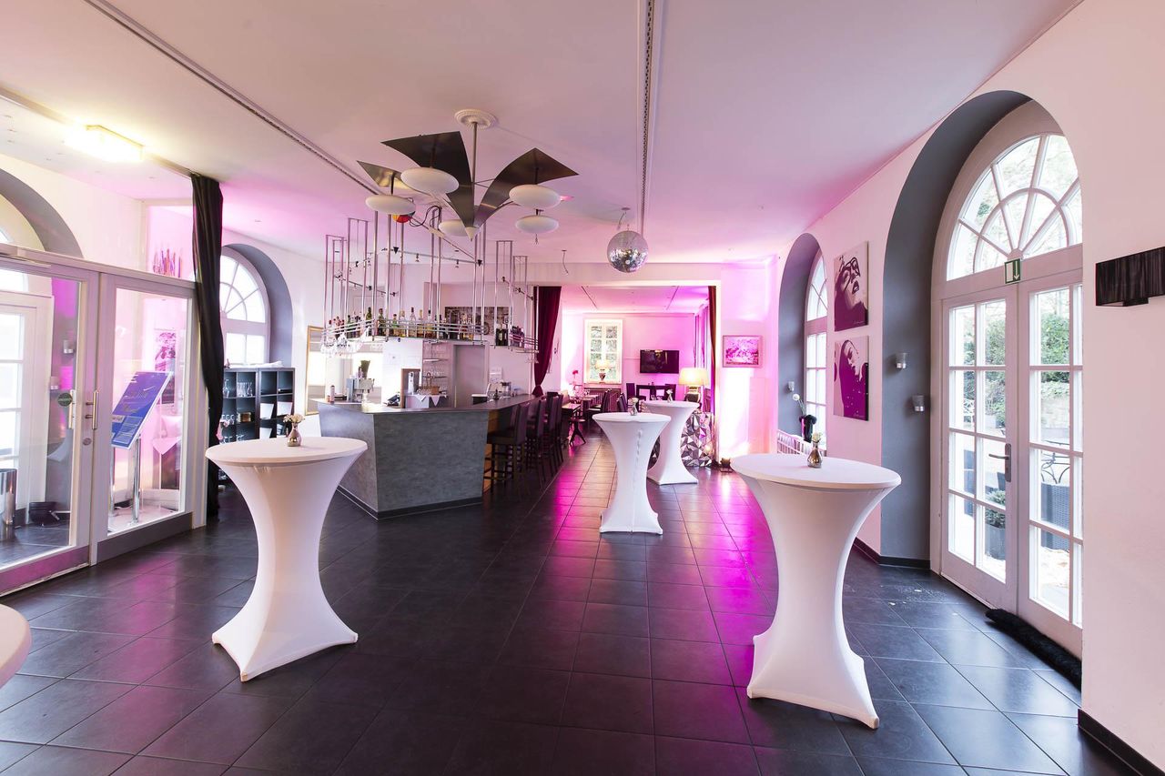 Eschweiler bei Aachen Geburtstag Hochzeitssaal/Ballsaal/Festsaal Altes Rathaus image 10