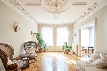 Hamburg Party Corporate event space Souling Zentrum- der goldene Salon image 1