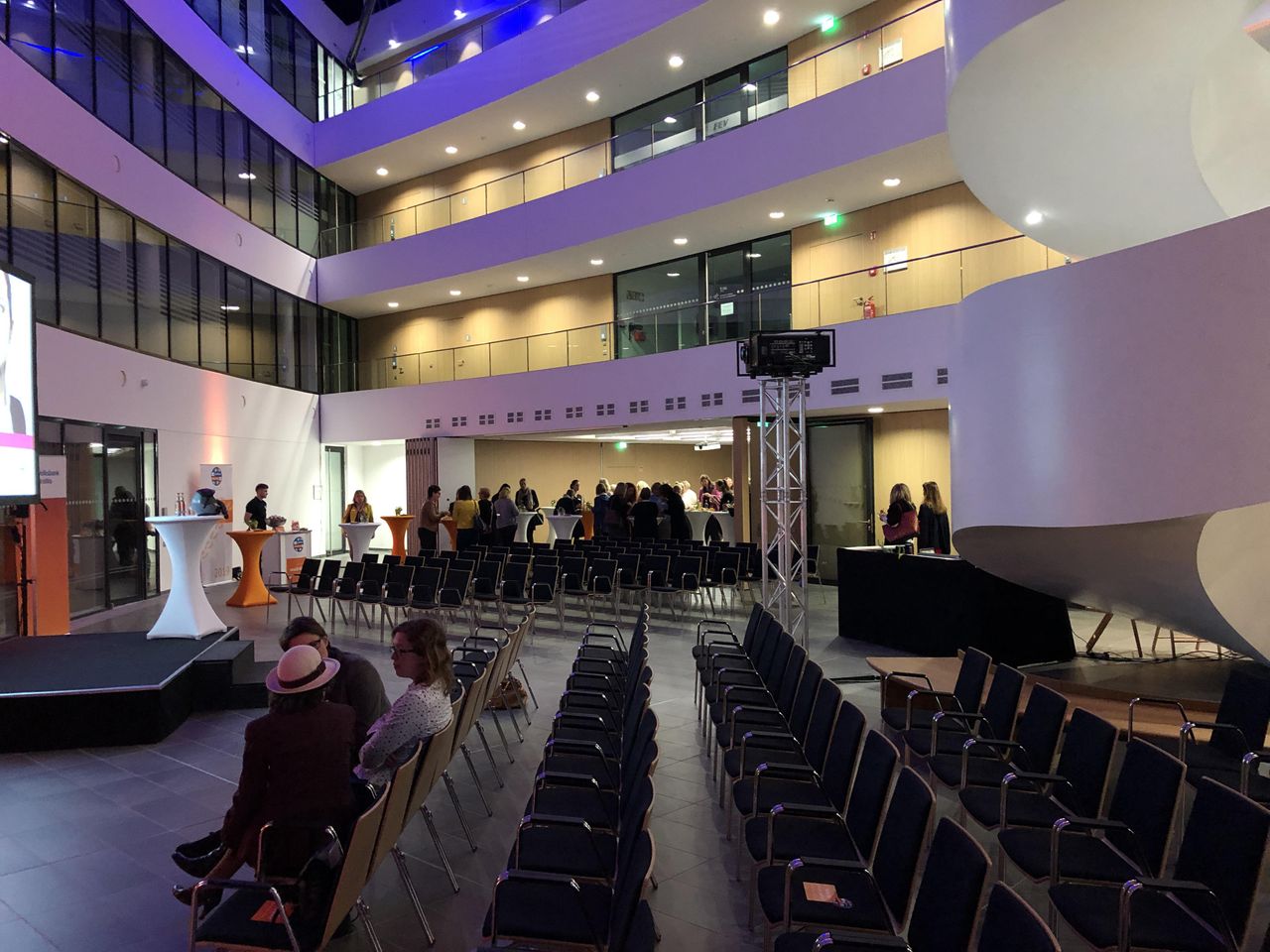 Braunschweig PR & Marketing Event Veranstaltungsraum Lilienthalhaus am Flughafen image 10