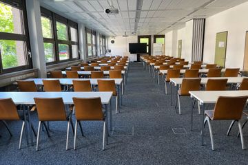 München Kundengespräch Boardrooms  image 3