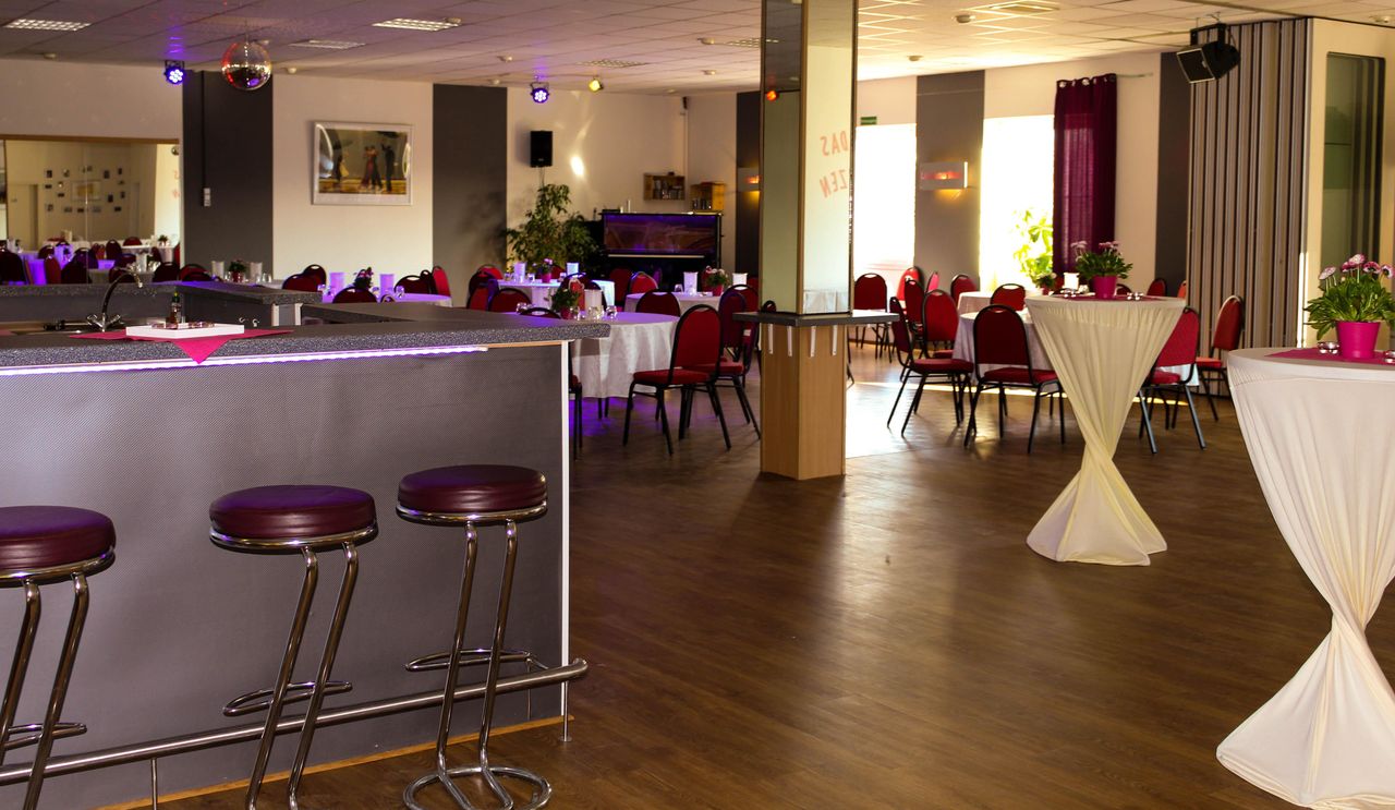 Bremen PR & Marketing Event  ADTV Tanzschule Bremen im schönen Habenhausen image 10