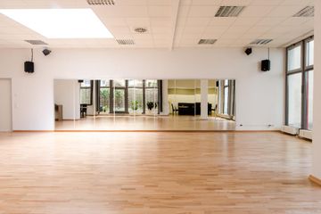 Leipzig PR & Marketing Event ADTV Tanzschule Schrittfest GmbH image 10