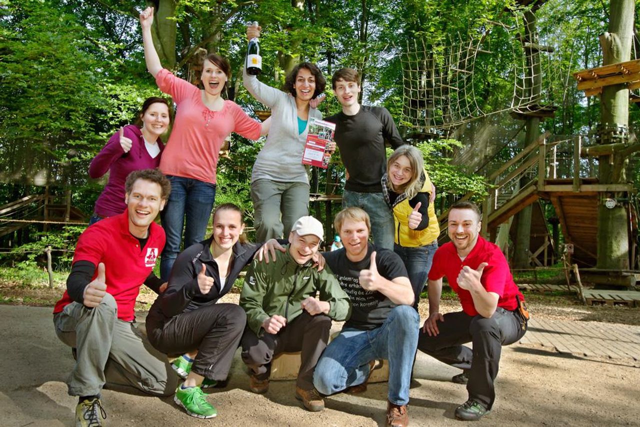 Potsdam Geburtstag Open Air Location/Outdoor/Beachclub AbenteuerPark Potsdam Tentipi Riesenzelt image 10