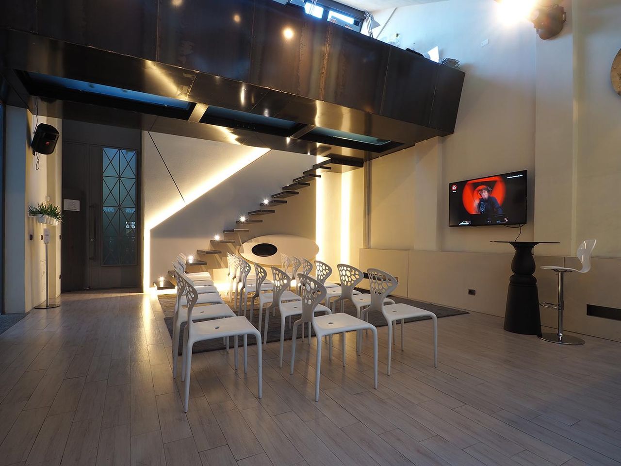 Milan  Meeting room  image 30