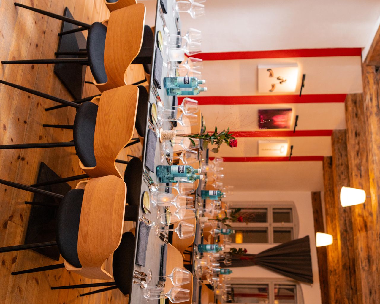 Berlin Kreatives Meeting Meetingraum der Weinlobbyist - Restaurant&Weinbar image 6