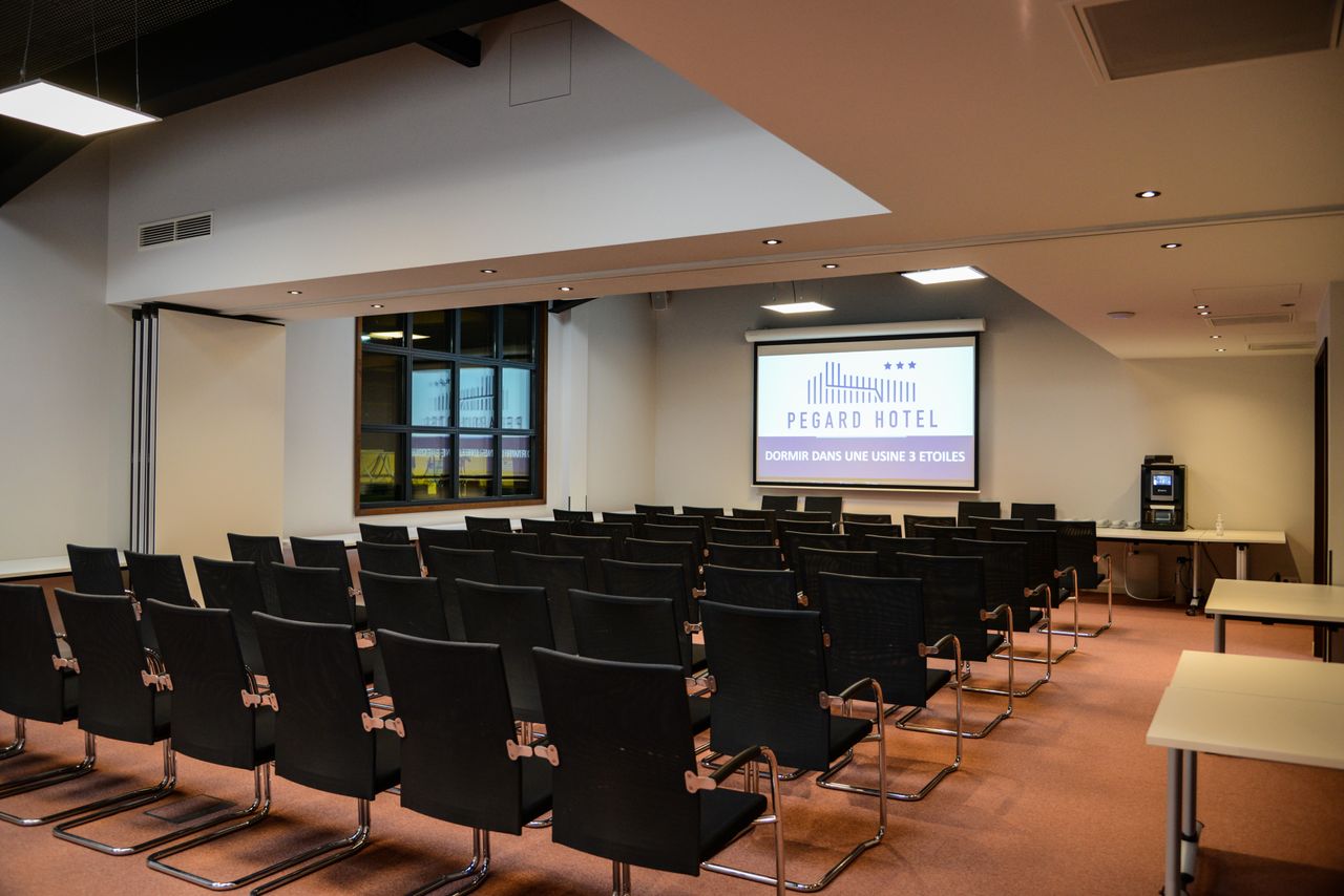 Rest of the World Offsite Meeting Meeting room Pegard Hotel image 0