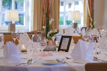 Hamburg PR & Marketing Event Veranstaltungsraum Alsterkrug - passendes Ambiente und vielseitige Location für Veranstaltungen aller Art image 10