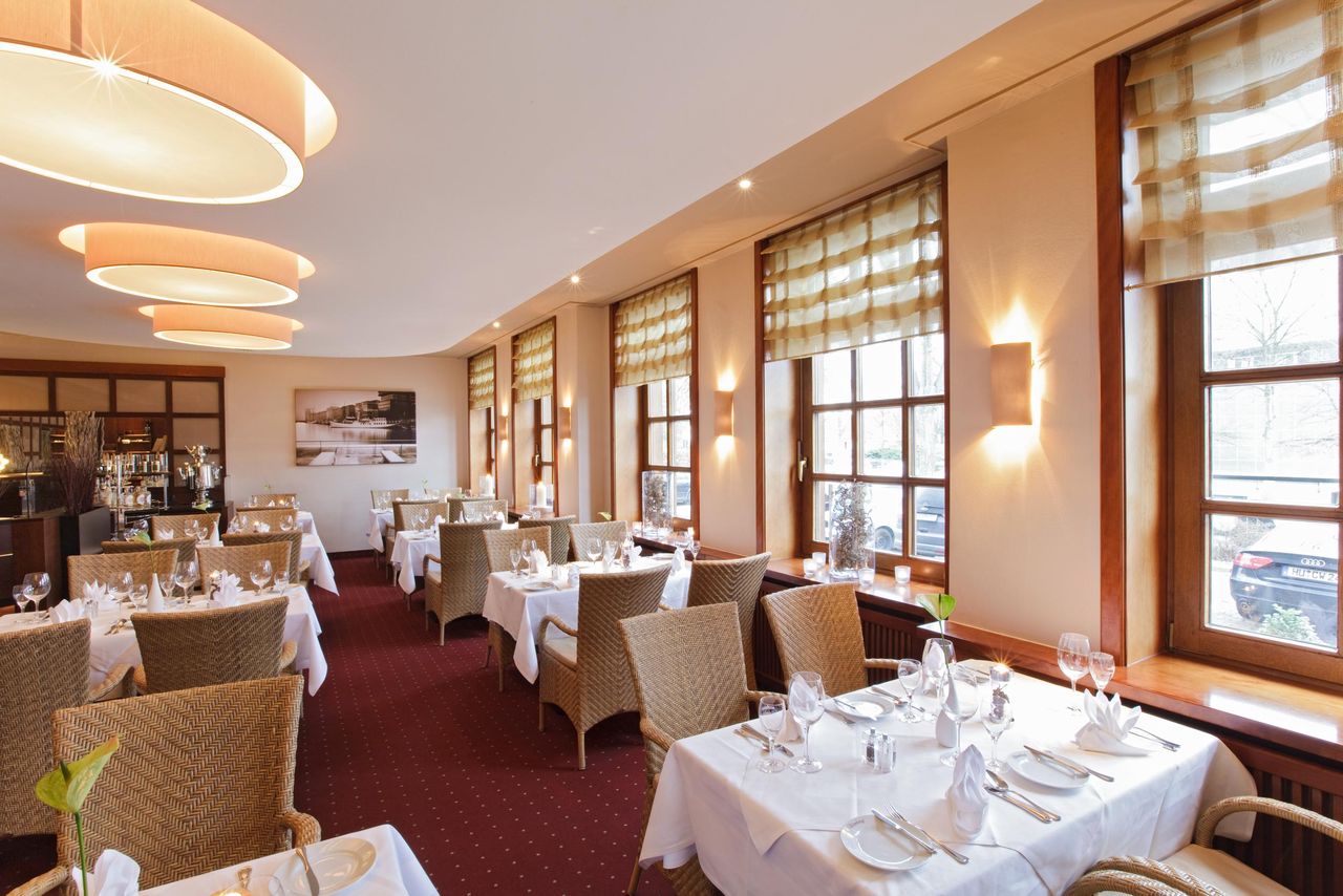 Hamburg PR & Marketing Event Veranstaltungsraum Alsterkrug - passendes Ambiente und vielseitige Location für Veranstaltungen aller Art image 10