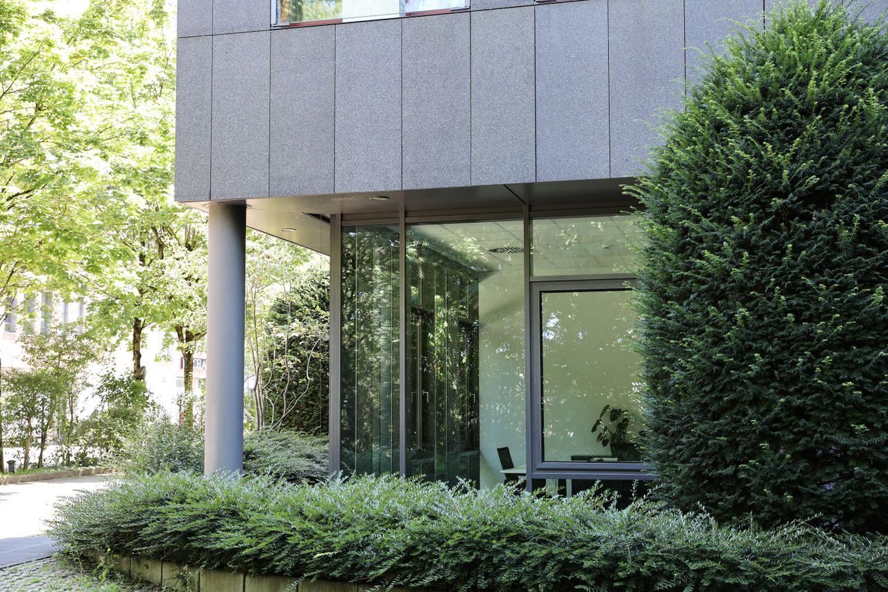 Munich Kundengespräch Business center SleevesUp! München Laim image 7