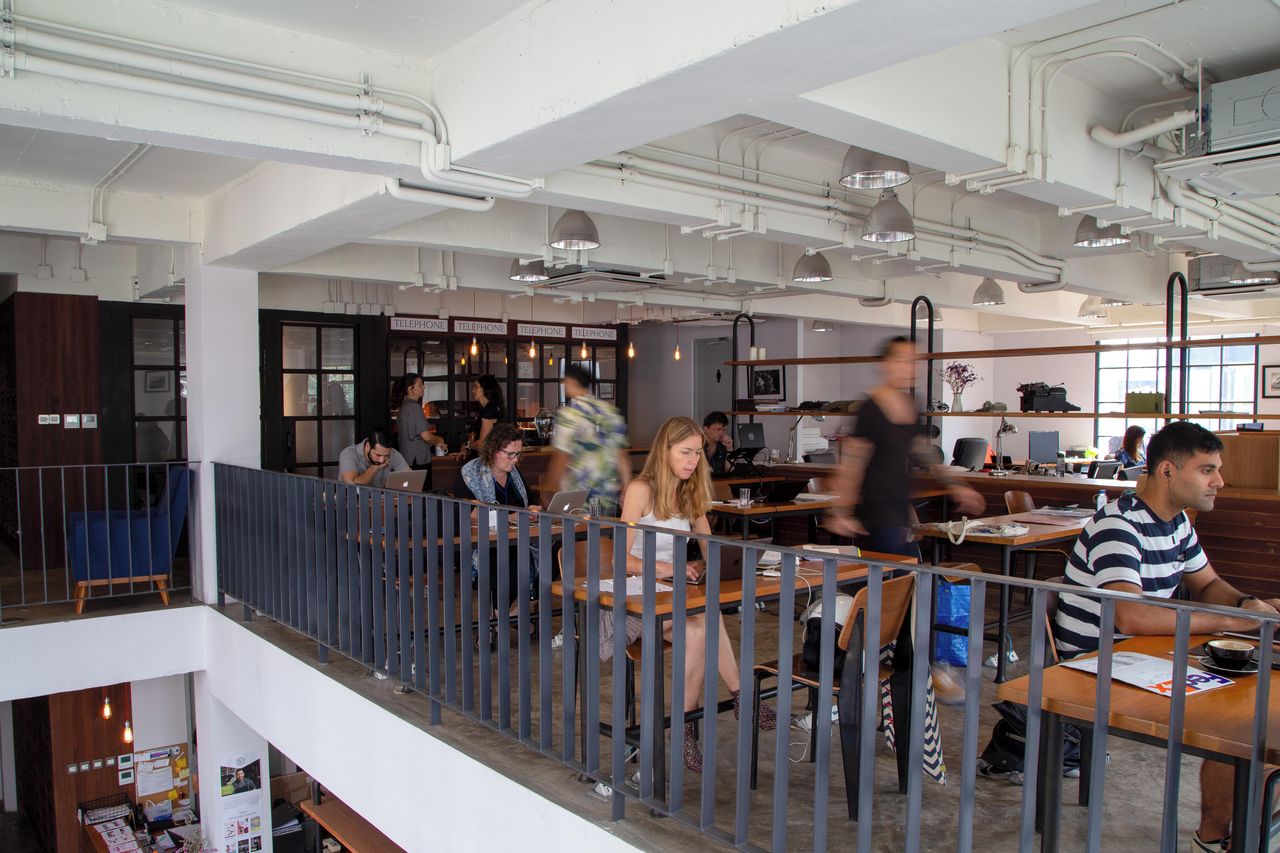 Rest of the World training rooms Coworking space The Hive Thonglor image 4