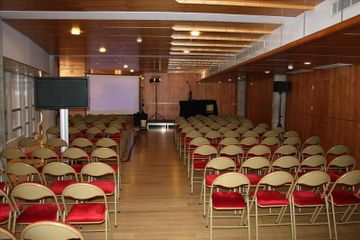 Paris training rooms   image 1