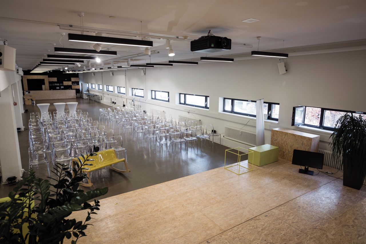 Munich training rooms Boardroom Plug and Play Tech Center image 26