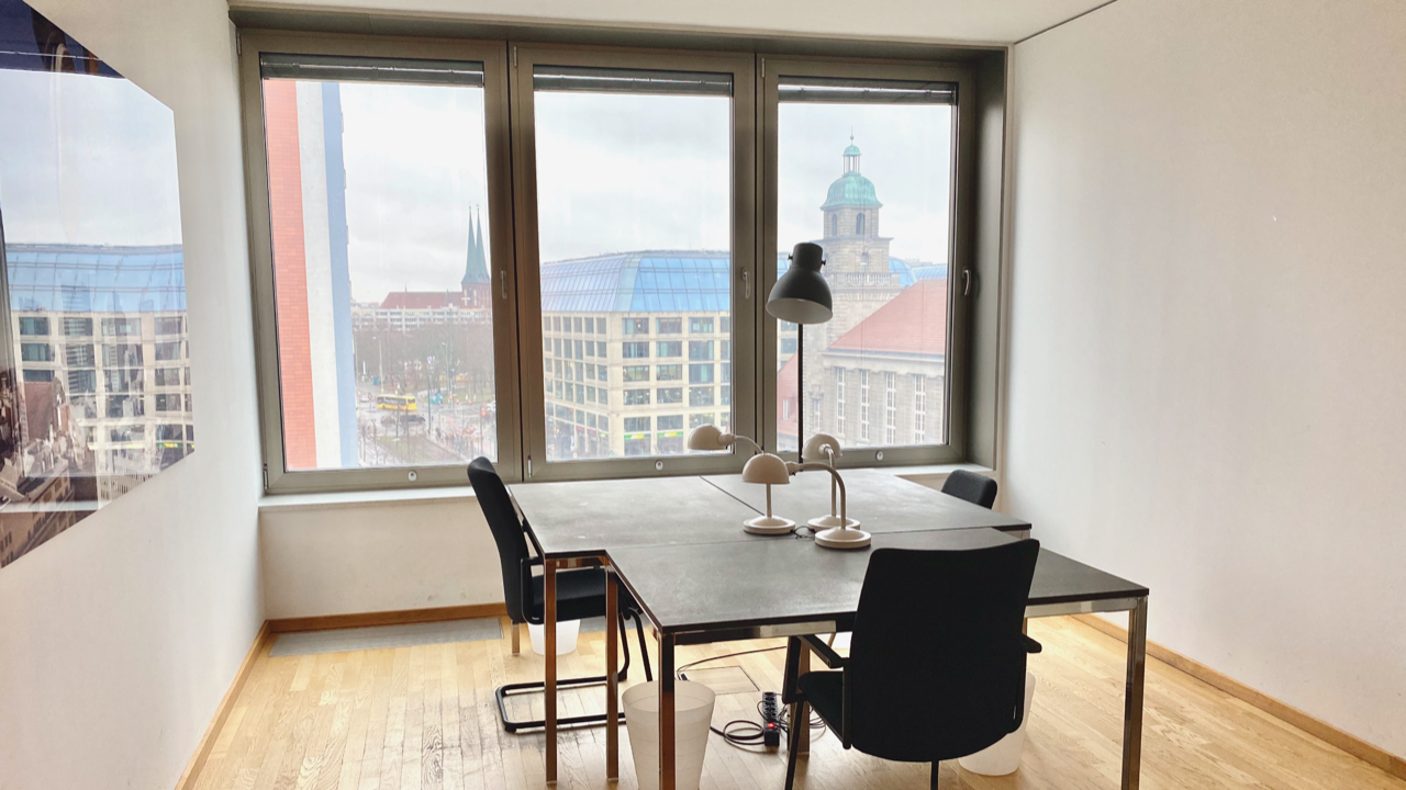 Berlin training rooms Coworking space Coworking Hackescher Markt image 8