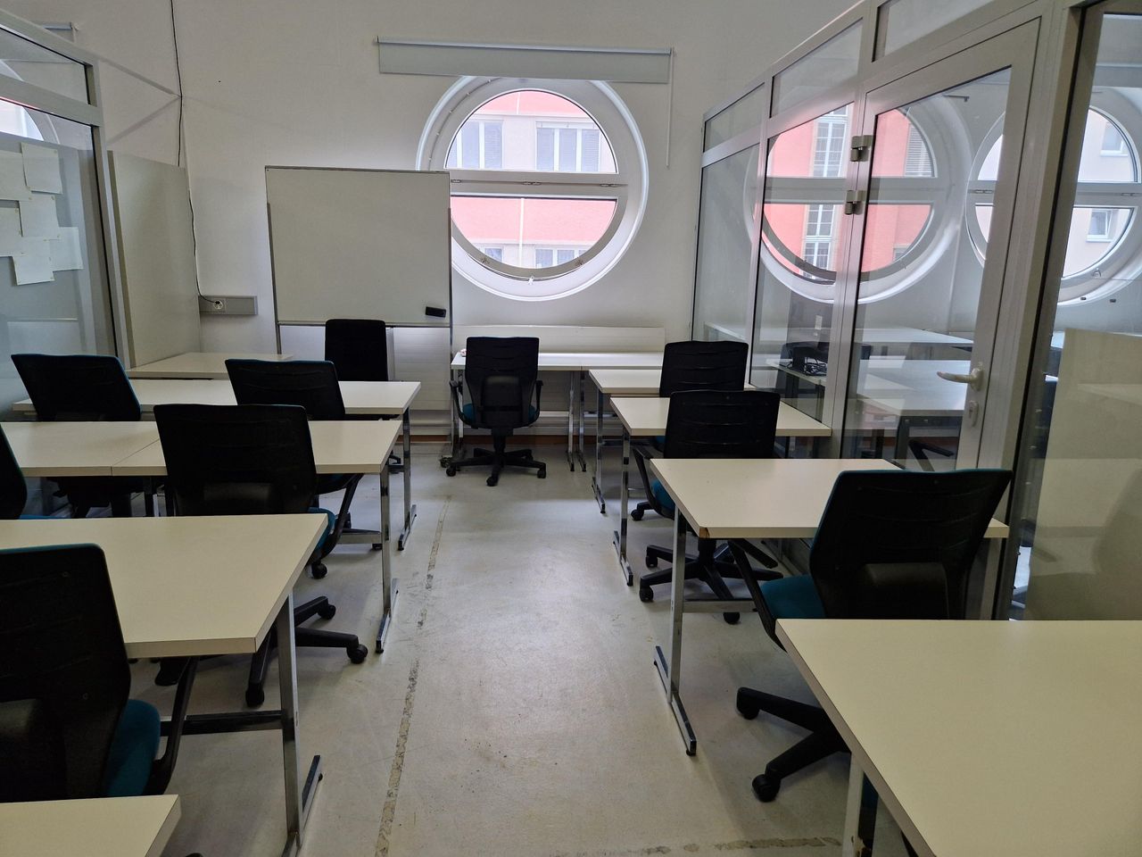 Lausanne Creative Meeting Schulungsraum Ecole Studio Canvas image 0