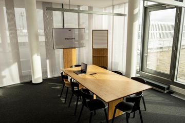 Rest der Welt   Nordkurve image 0