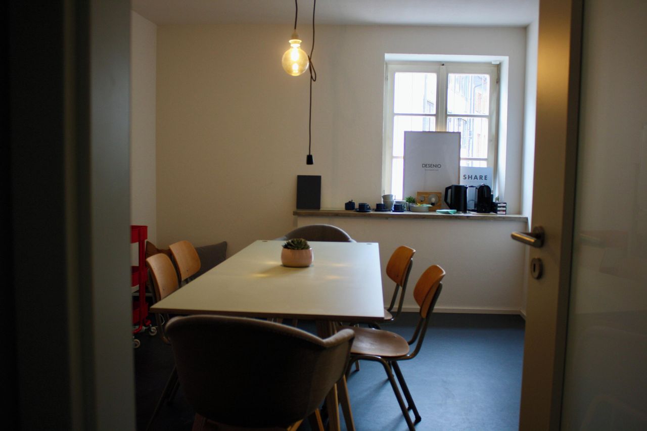 Rest of the World training rooms   image 11