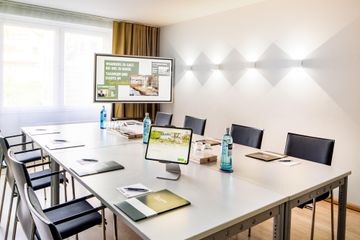 Rest der Welt   Gartenhotel Fettehenne image 0