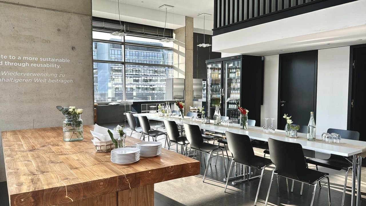 Cologne Kreatives Meeting  Eventlocation KRANHAUS Nord - SESSEL HUB Rheinauhafen image 110