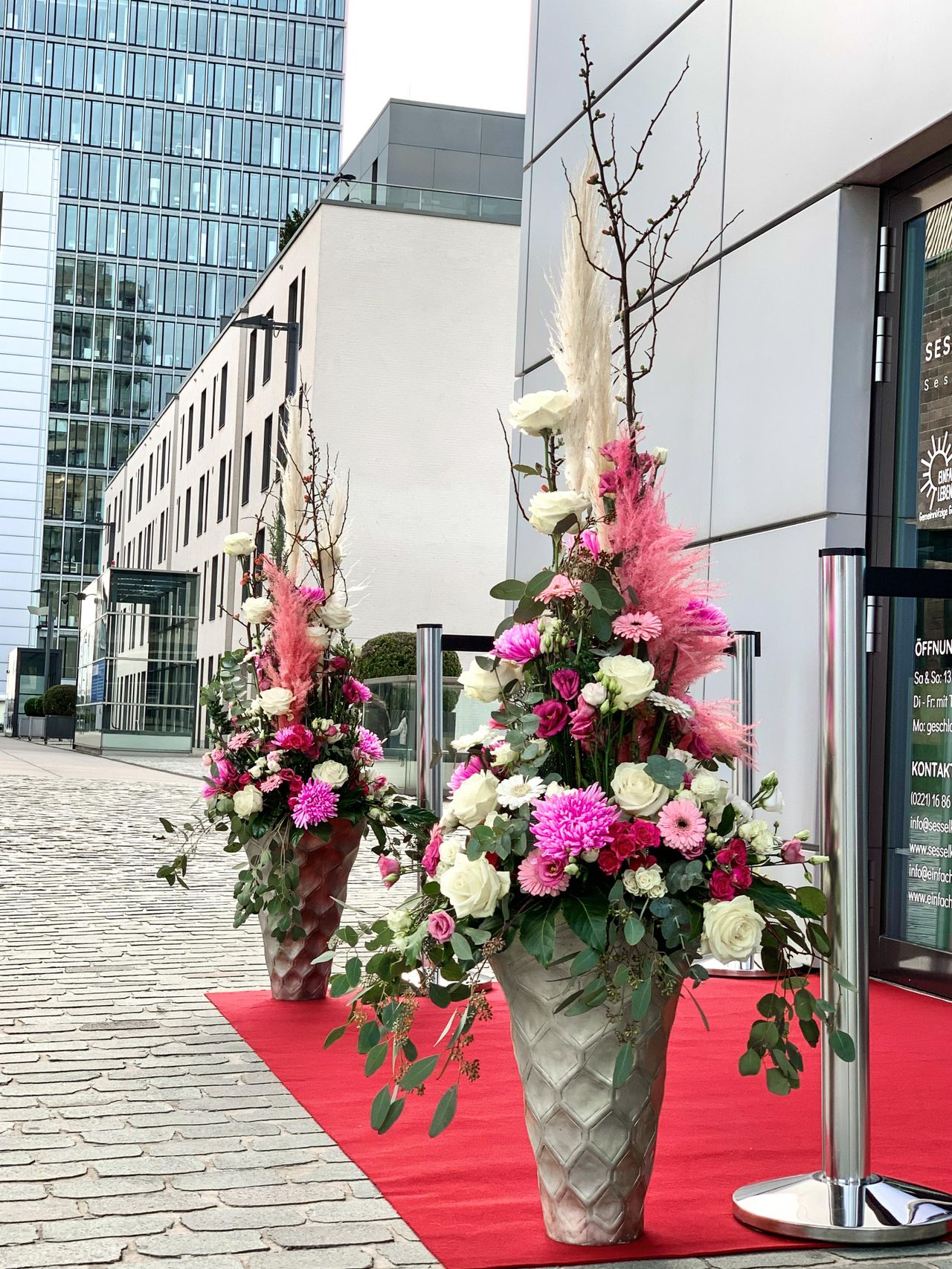 Cologne Kreatives Meeting Corporate event spaces Eventlocation KRANHAUS Nord - Sessel Hub Rheinauhafen image 121