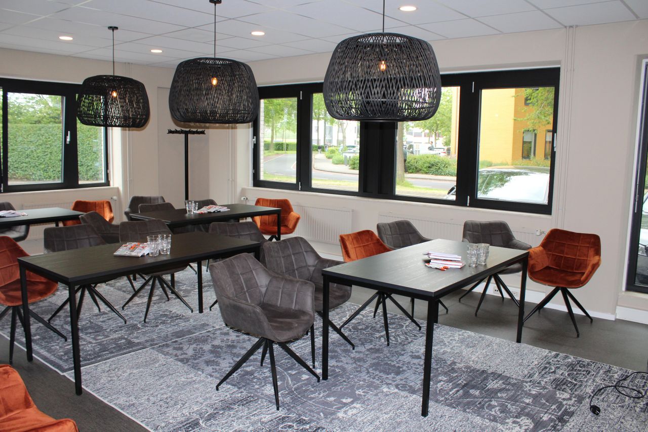 Rest der Welt   Business Center A1 image 4