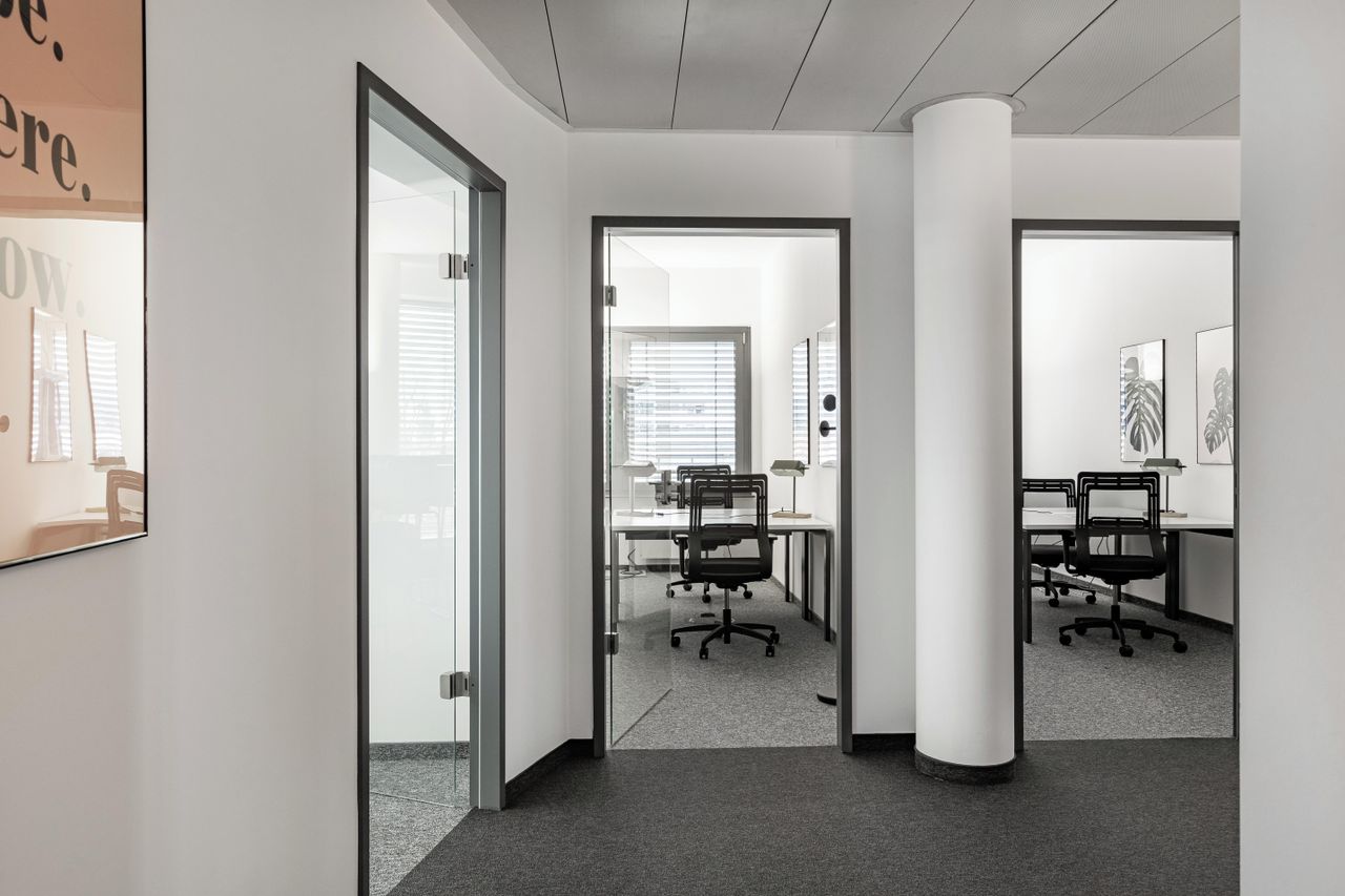 Frankfurt training rooms Business center SleevesUp! Bad Homburg image 23