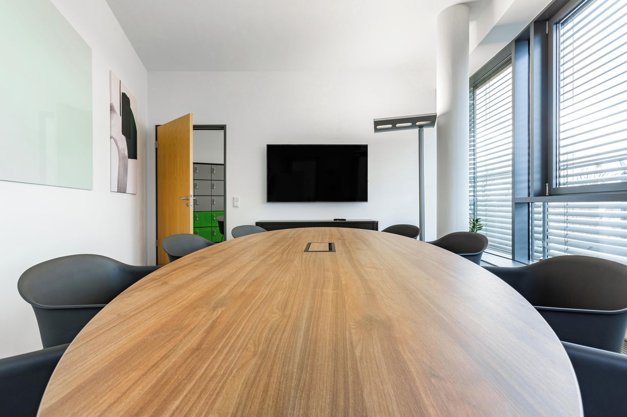 Frankfurt training rooms Business center SleevesUp! Bad Homburg image 24