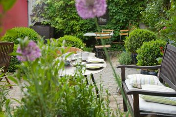 Rest der Welt Geburtstag  Café KOSTBAR image 10