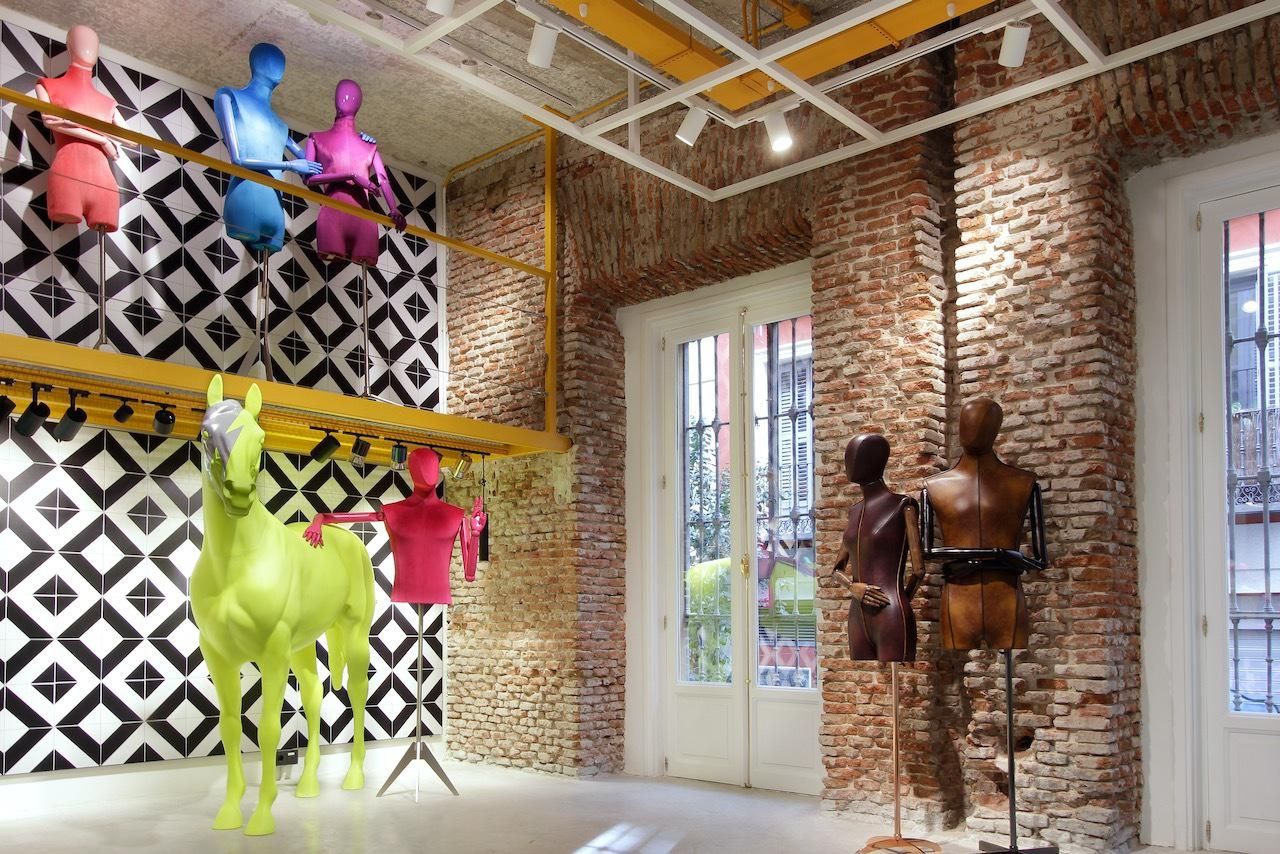 Madrid  Showroom  image 4