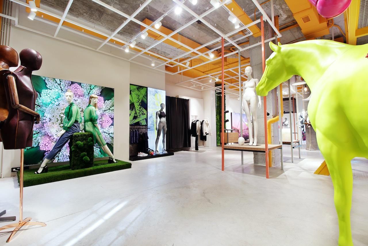 Madrid  Showroom  image 7