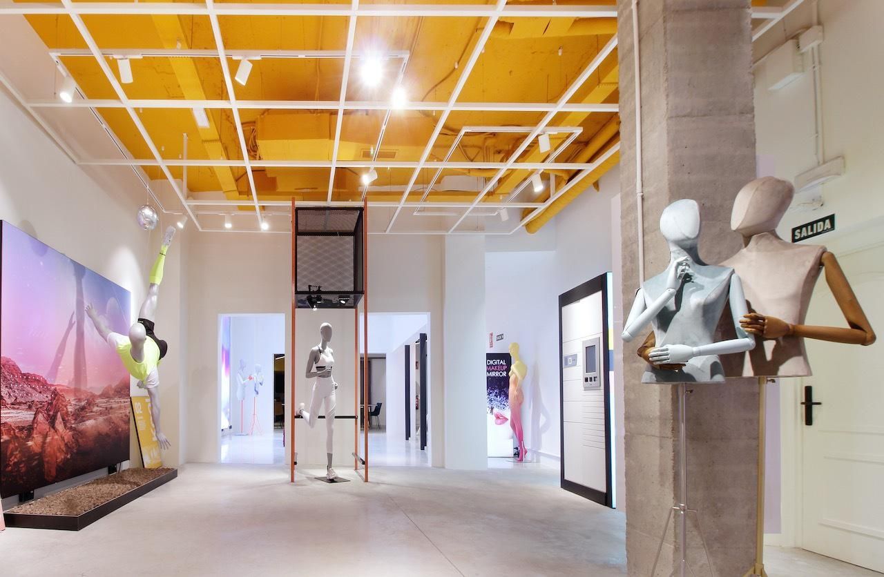 Madrid  Showroom  image 14