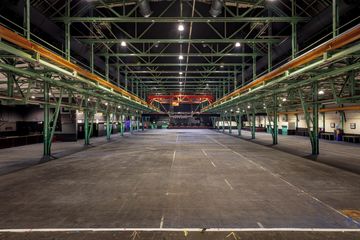 München  Historisches Gebäude MOTORWORLD München image 2