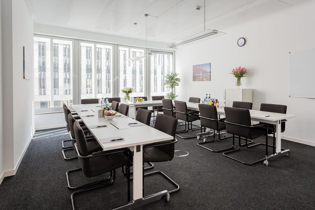 Berlijn training rooms Business center ABC workspaces Friedrichstraße image 4