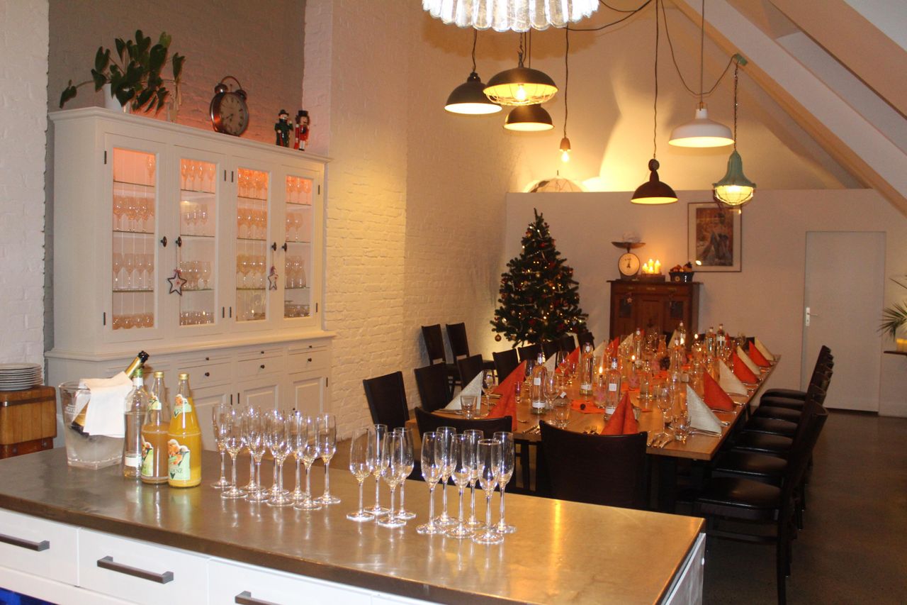 Berlin PR & Marketing Event  Event-Kochstudio Club culinaire für Teamkochen, Weihnachtsfeiern, Hochzeiten und mehr image 10