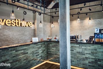 Rest der Welt   Westhive Stettbach Mitte image 1