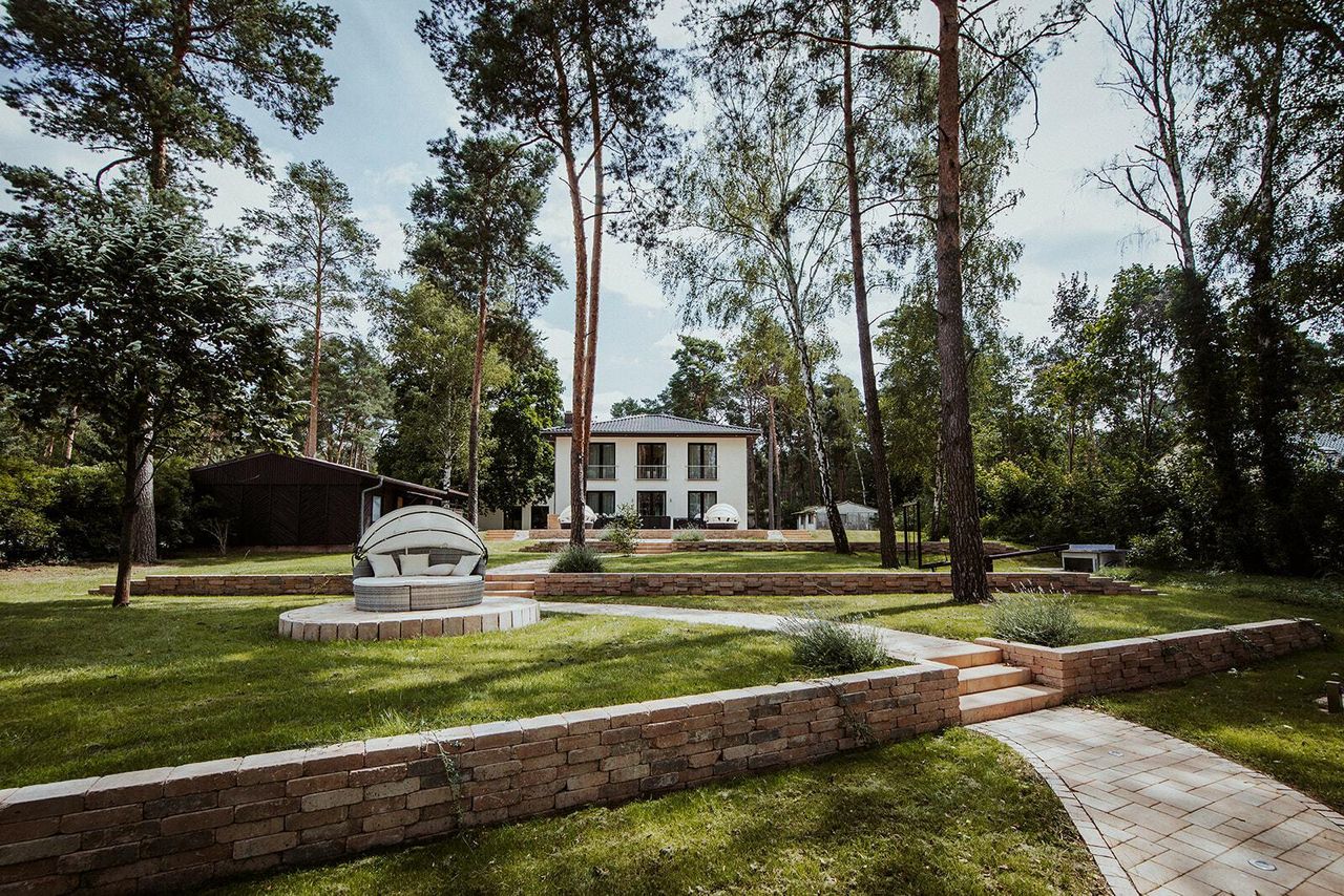 Rest der Welt  Business Center  image 4