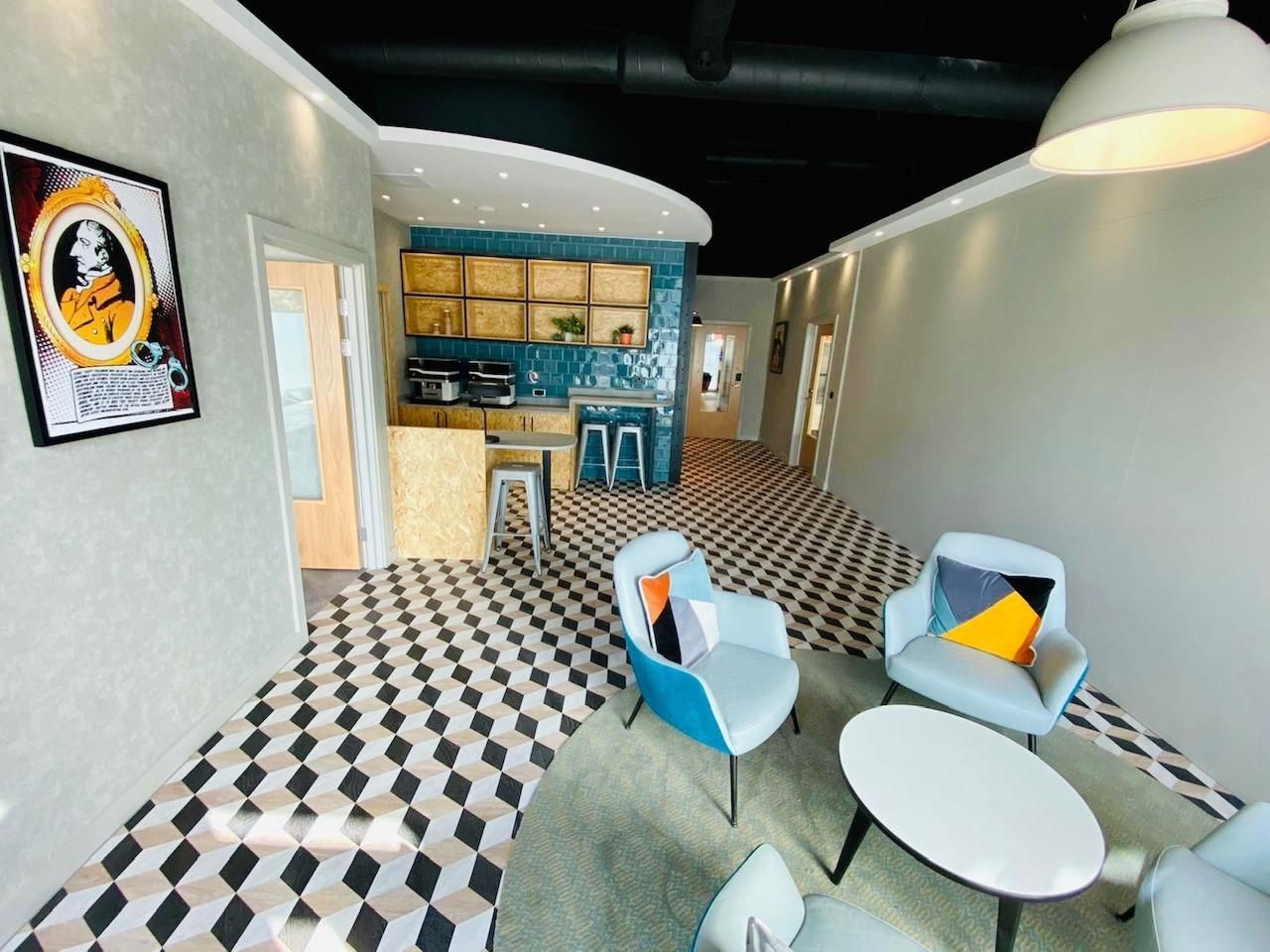 London training rooms Coworking space  image 15