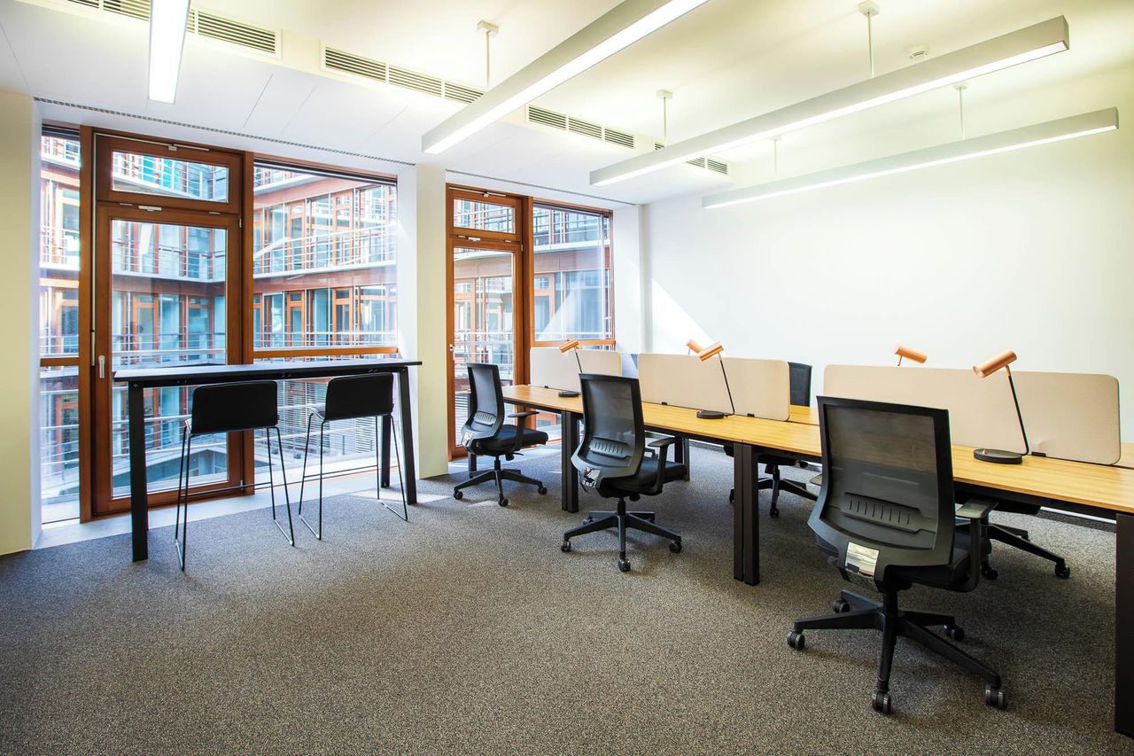 Rest of the World   Plaza Cubes am Medienhafen image 4