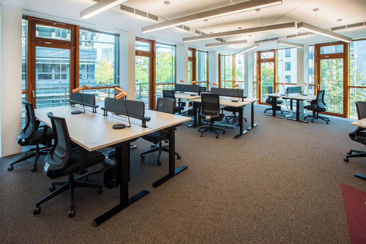 Rest of the World   Plaza Cubes am Medienhafen image 11