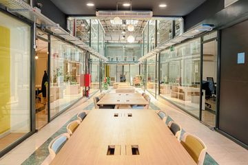 Madrid training rooms Coworking space  image 6