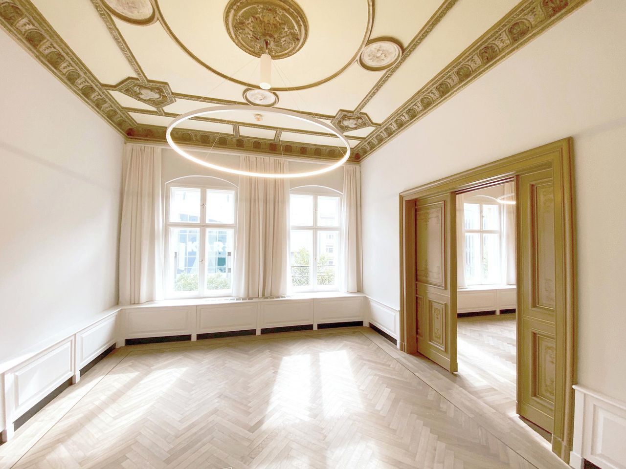 Berlin  Business Center  image 8