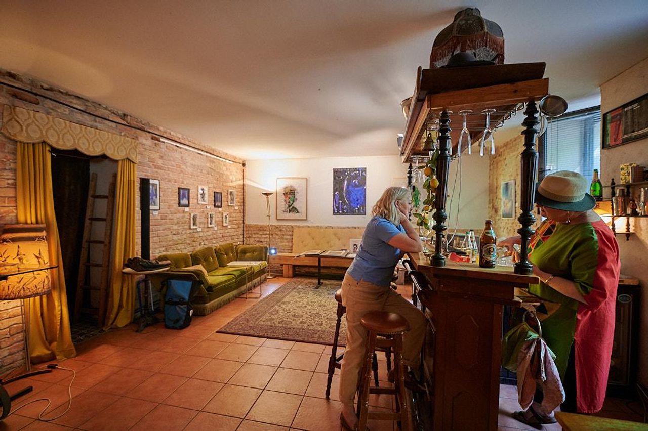 Berlin Kreatives Meeting Party room Unter_urban image 12