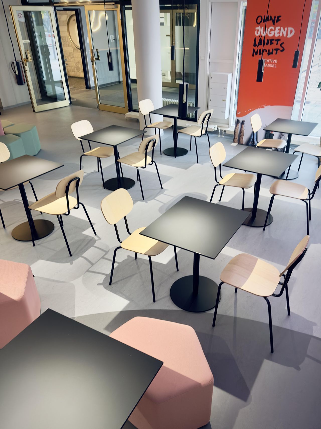 Kassel Kunden-Meeting Tagungsraum Treppe 4 image 12