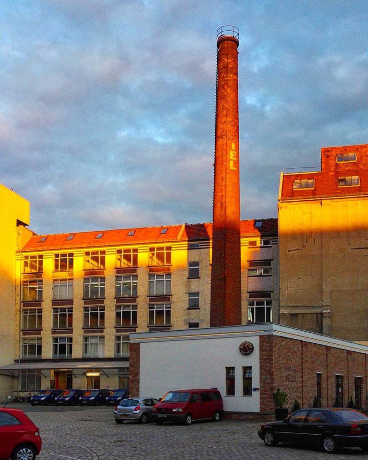 Berlin Firmenfest/Firmen Event/Firmenfeier/Betriebsfeier  Event Loft - mit Spree Blick! image 10